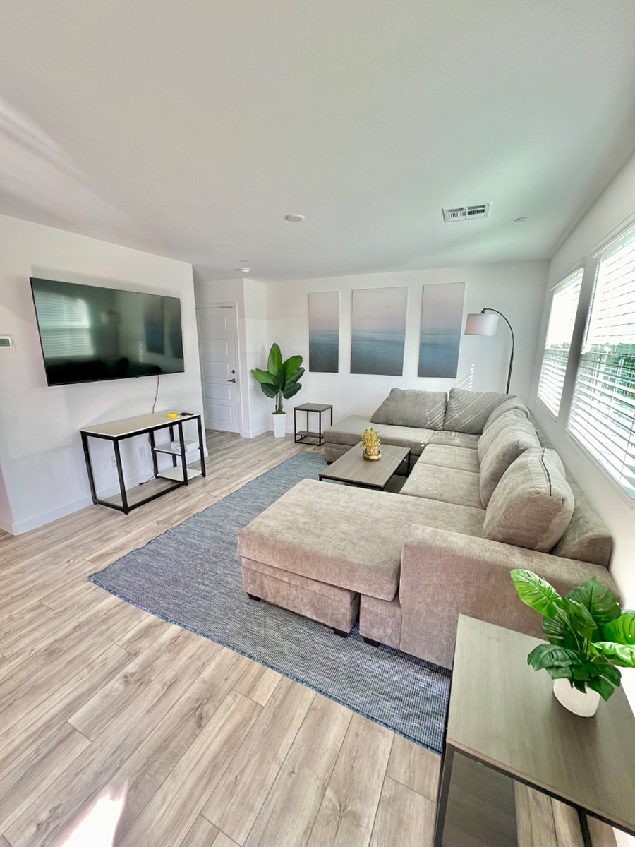 Furnished Finder property 694116_1 photo 3