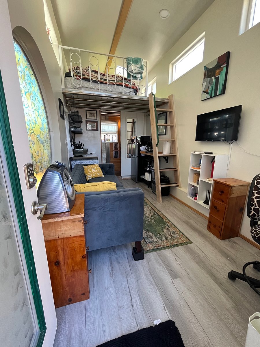 Furnished Finder property 694120_1 photo 14