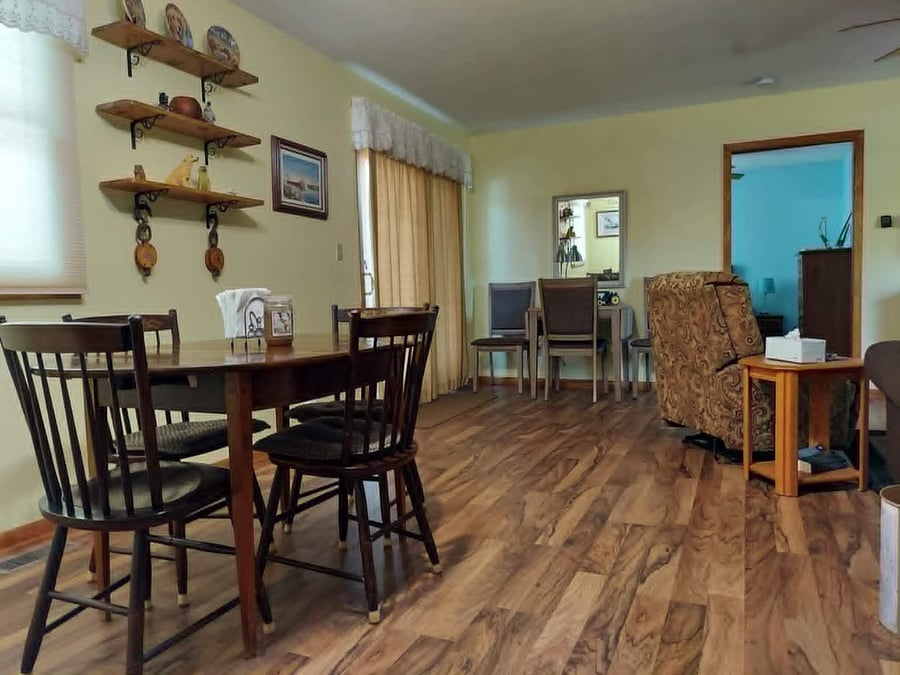 Furnished Finder property 694133_1 photo 3