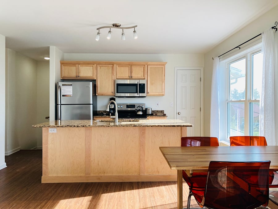 Furnished Finder property 694164_1 photo 2