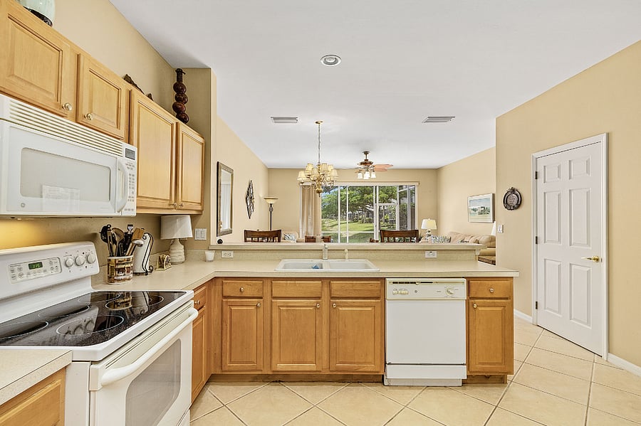 Furnished Finder property 694167_1 photo 10