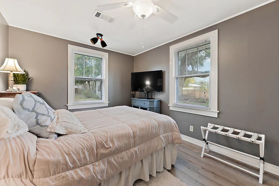 Furnished Finder property 694306_1 photo 3