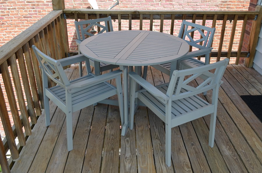 Private Rear Deck