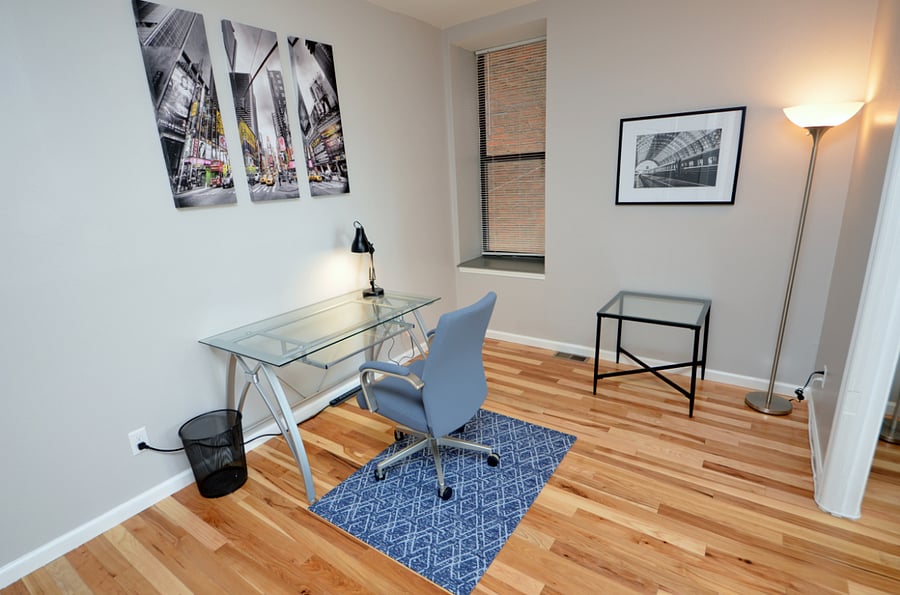 Office Room With Desk & Office Chair