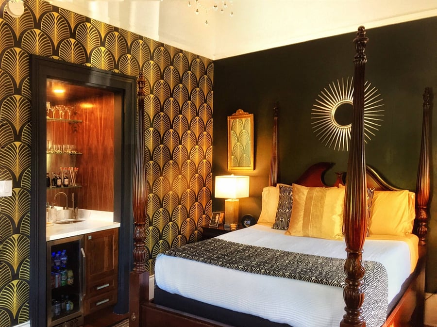 Parlor/Bedroom with Wet Bar
