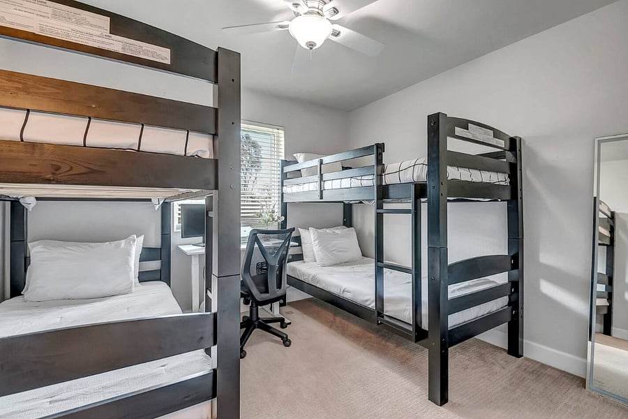 Furnished Finder property 694342_1 photo 32