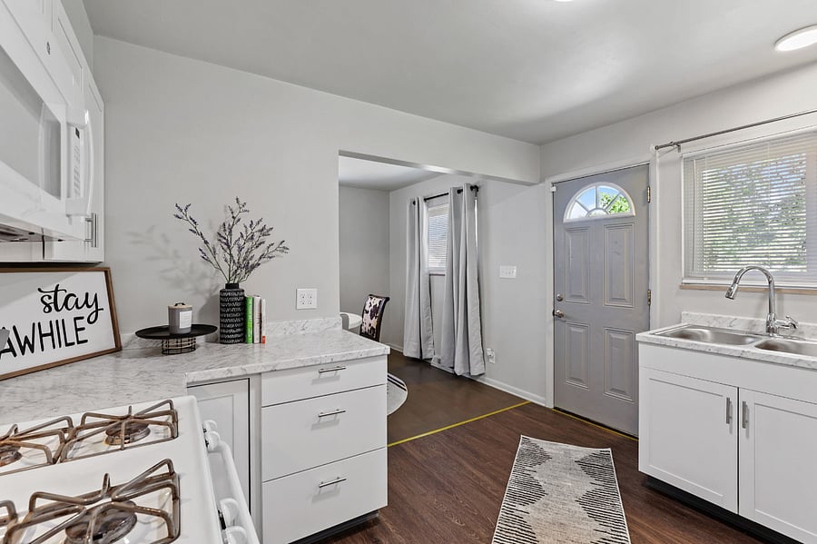 Furnished Finder property 694370_2 photo 14