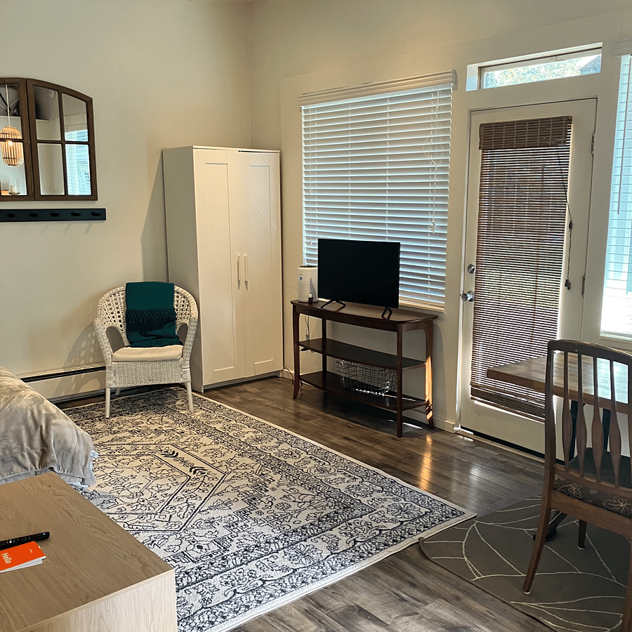 Furnished Finder property 694431_1 photo 9