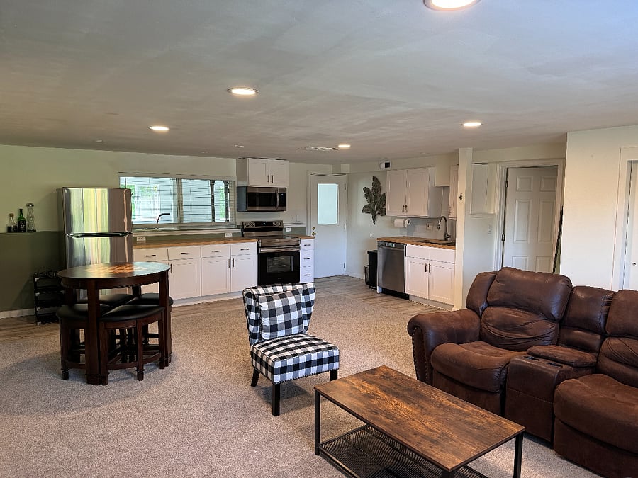 Furnished Finder property 694455_1 photo 3