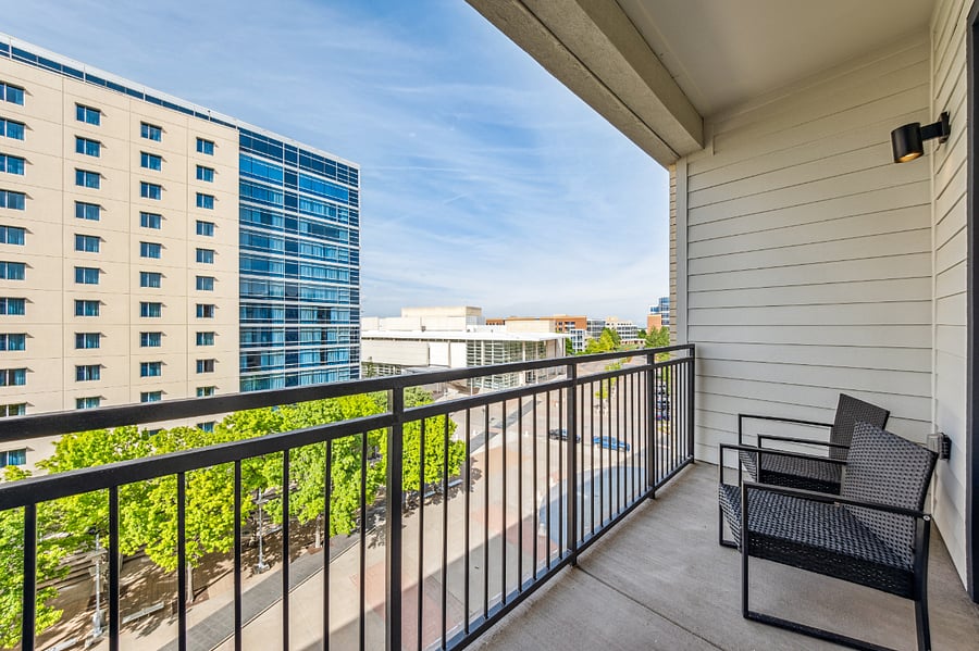 Balcony attached to apartment. Floor 5 out of 6 floors