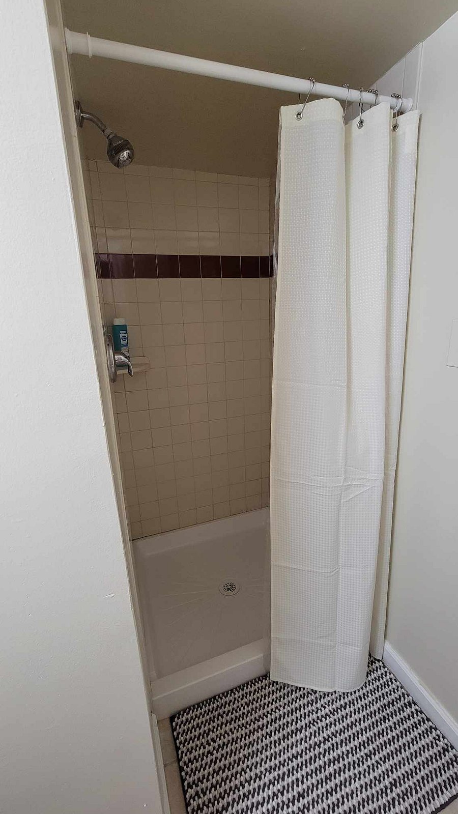 Furnished Finder property 694577_1 photo 12