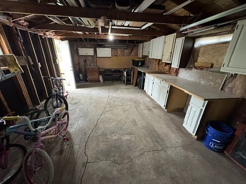 1 Car Detached Garage