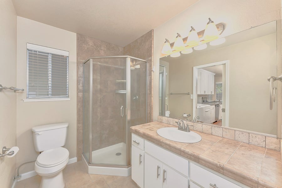 Furnished Finder property 694591_1 photo 17