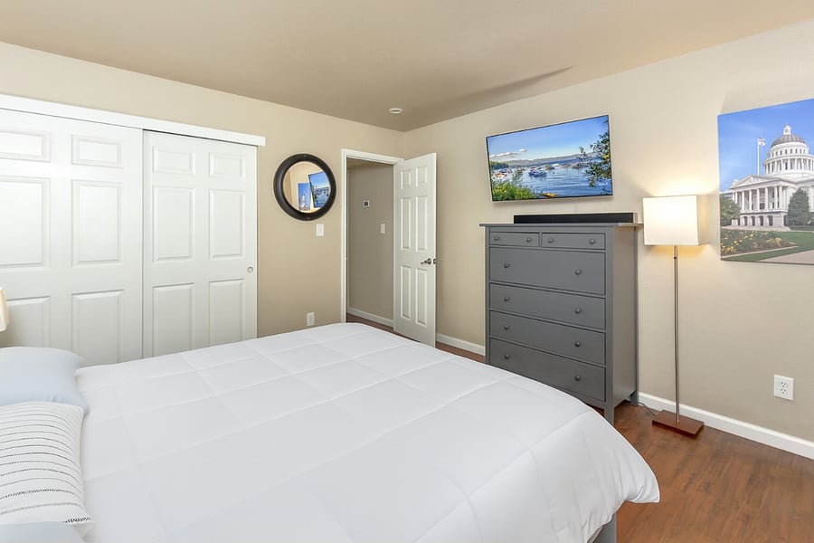 Furnished Finder property 694591_1 photo 14