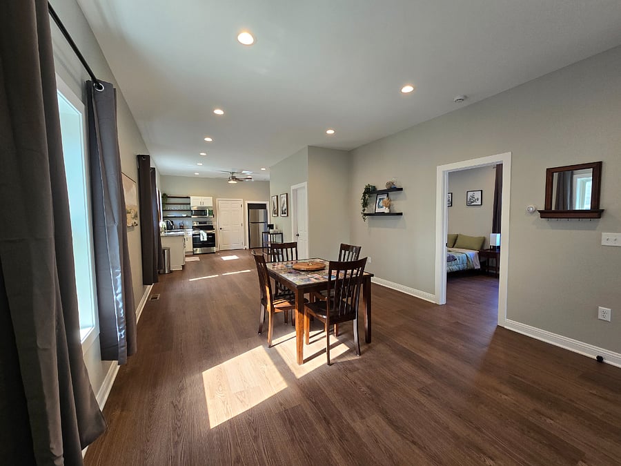 Furnished Finder property 694606_1 photo 18