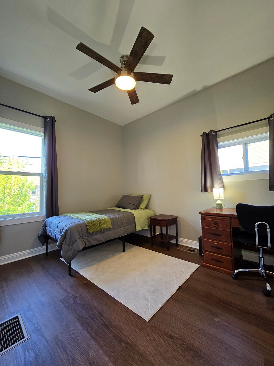 Furnished Finder property 694606_1 photo 32