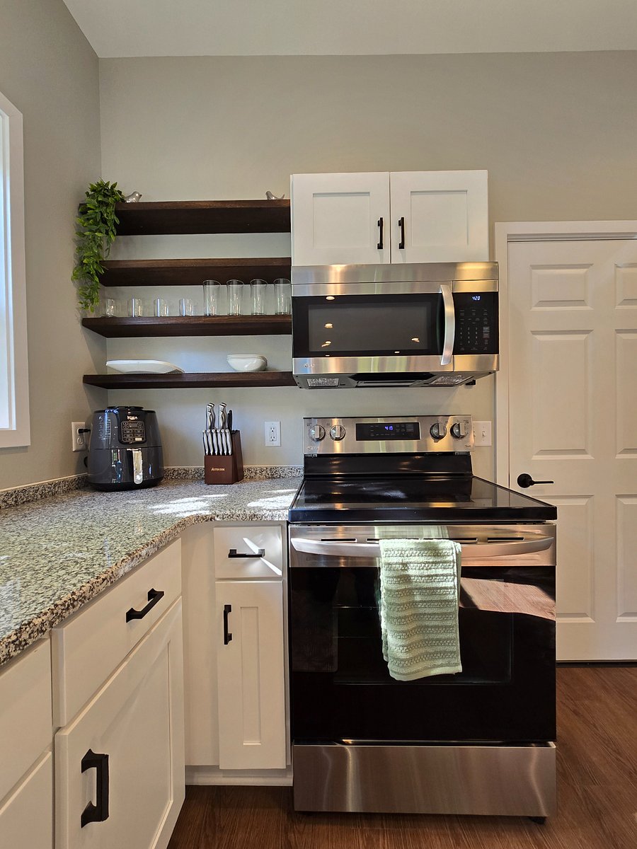 Furnished Finder property 694606_1 photo 12