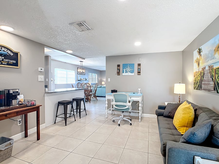 Front living-room with desk and coffee station