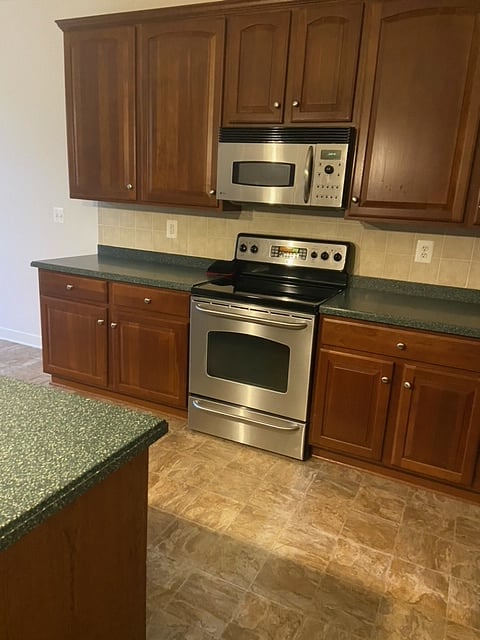 Furnished Finder property 694708_1 photo 5