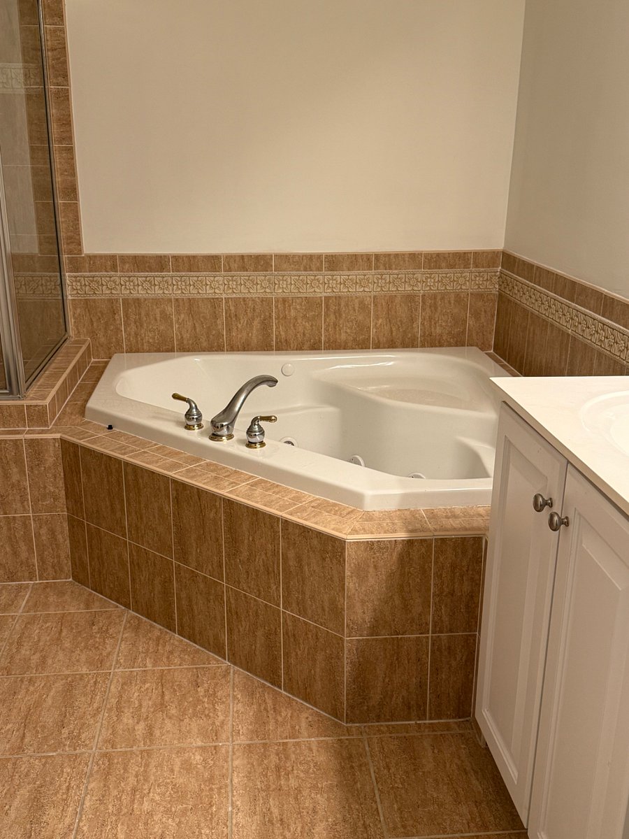 Furnished Finder property 694708_1 photo 24