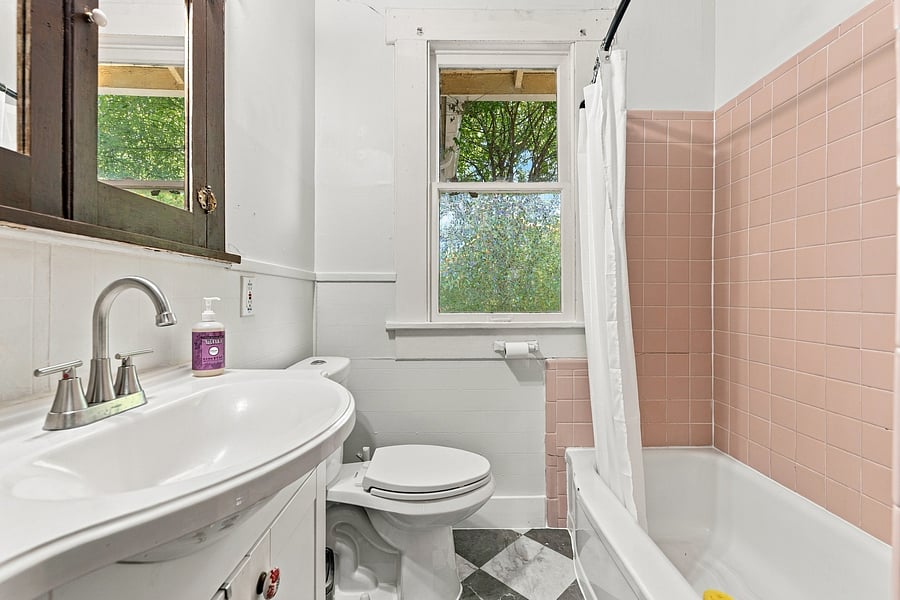 Furnished Finder property 694845_1 photo 24