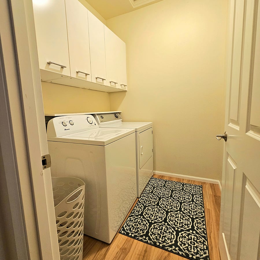 Furnished Finder property 694893_1 photo 14