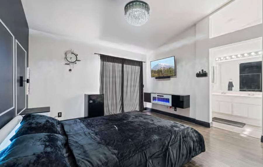 Furnished Finder property 694900_1 photo 8