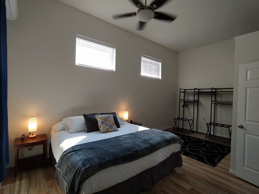 Furnished Finder property 694986_1 photo 3