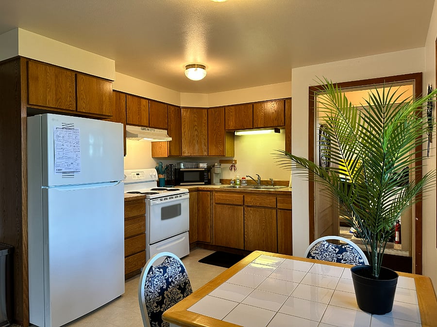 Furnished Finder property 695008_2 photo 15