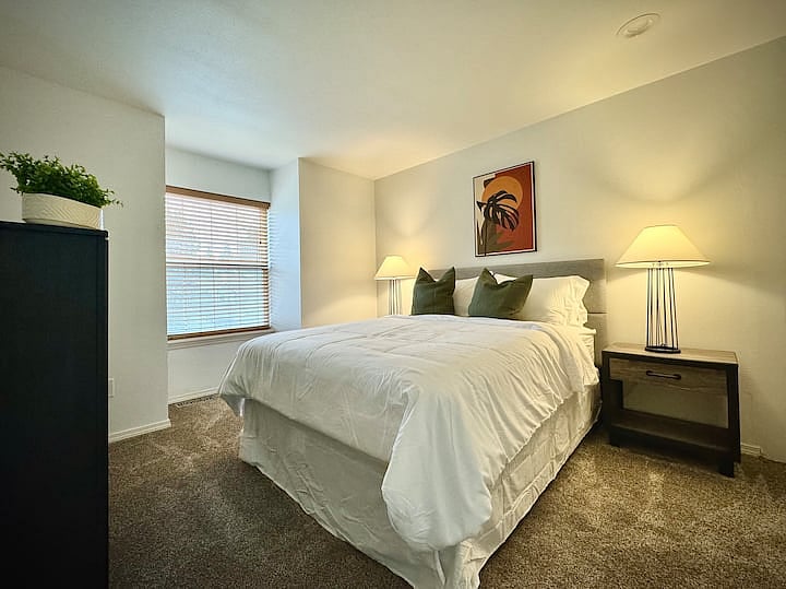 Furnished Finder property 695040_1 photo 17