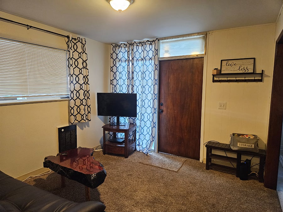 Furnished Finder property 695055_1 photo 8