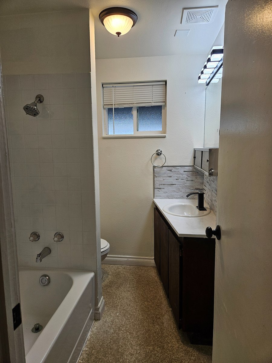 Furnished Finder property 695055_1 photo 10