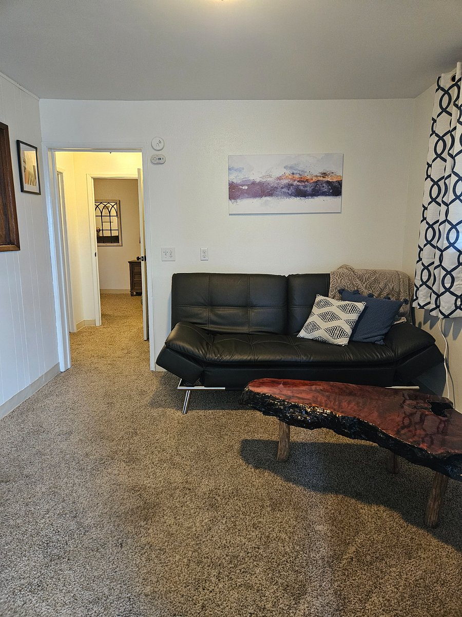 Furnished Finder property 695055_1 photo 11