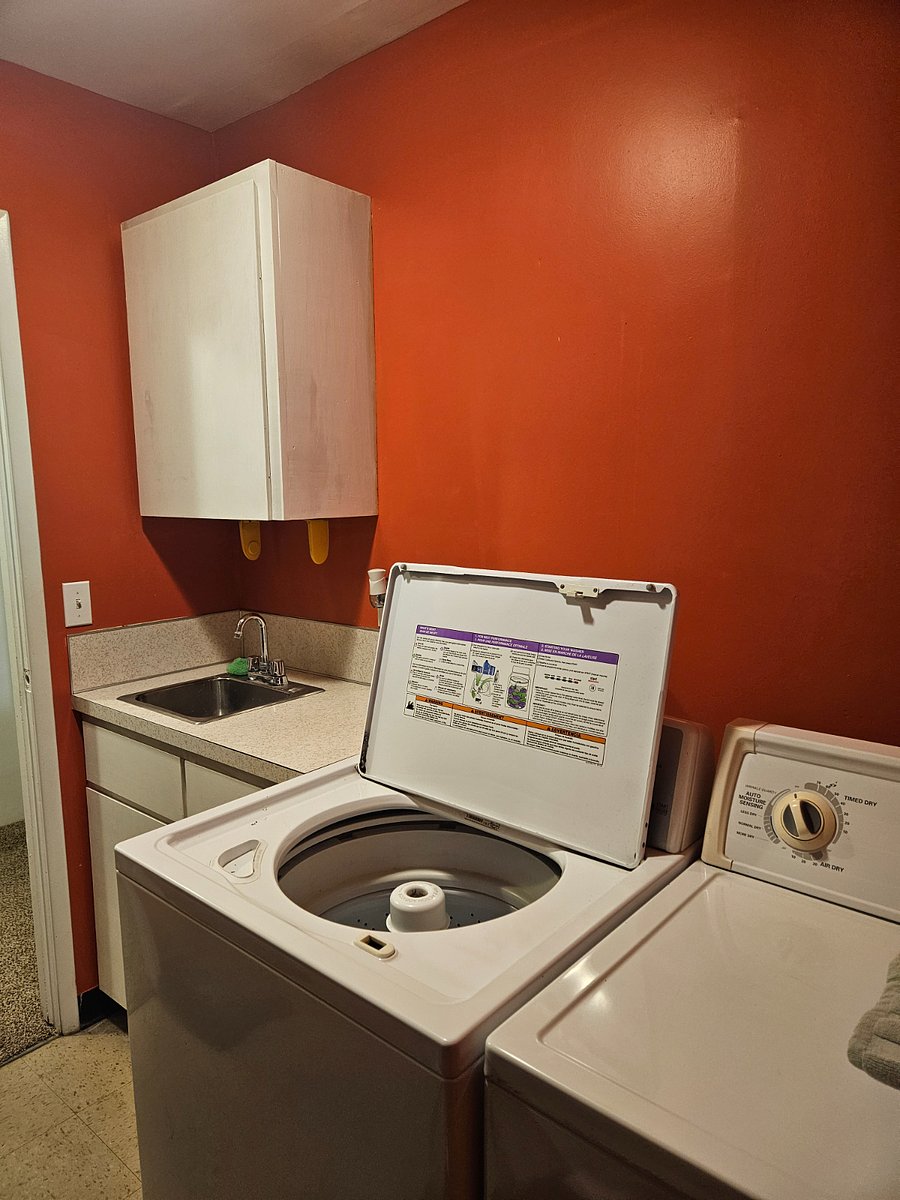 Furnished Finder property 695055_1 photo 12
