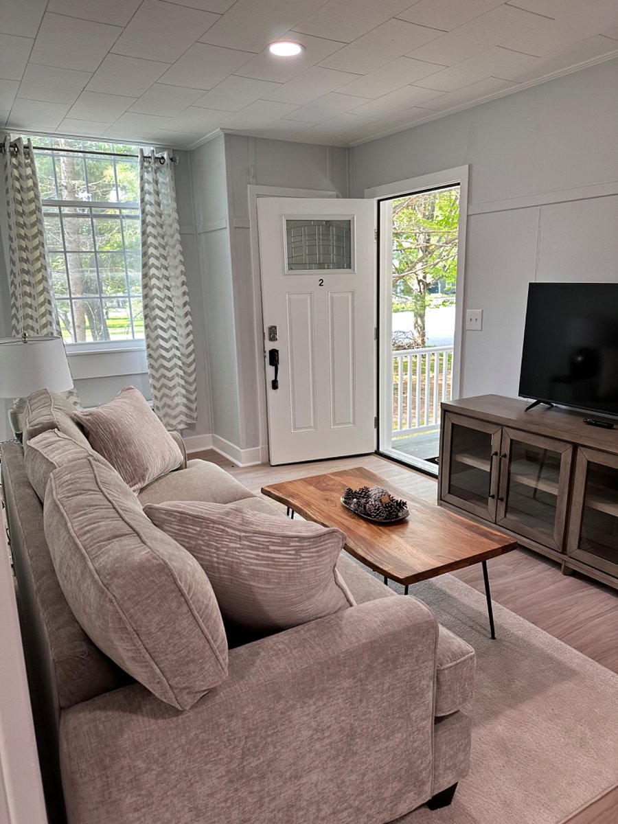 Furnished Finder property 695073_1 photo 18