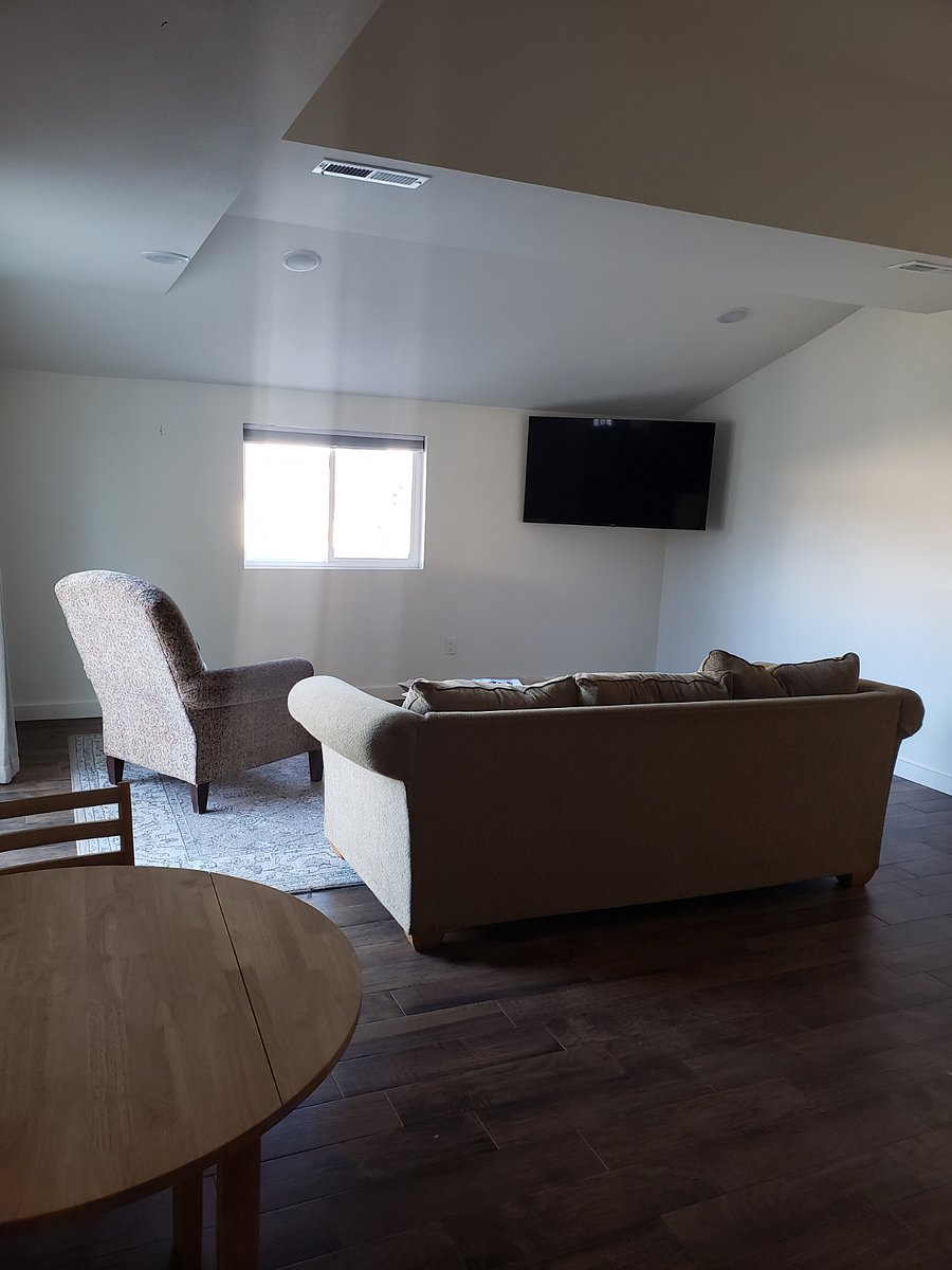 Furnished Finder property 695139_1 photo 4