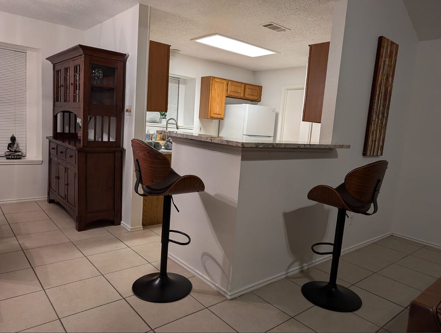 Furnished Finder property 695160_1 photo 13