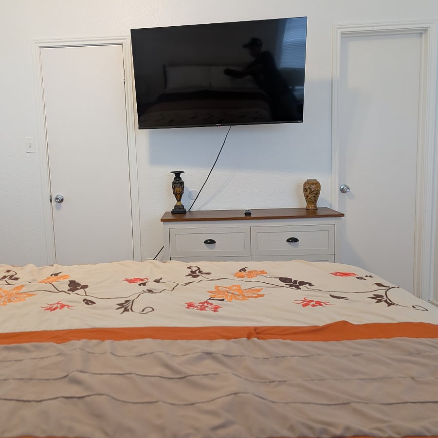 Furnished Finder property 695160_1 photo 12