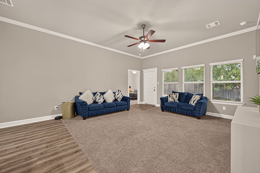 Furnished Finder property 695236_2 photo 20