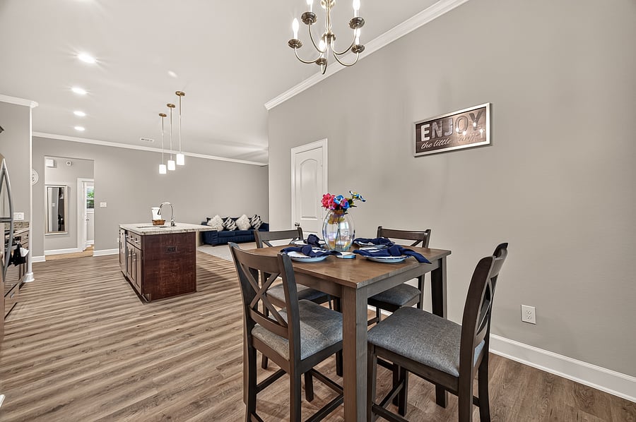 Furnished Finder property 695236_2 photo 17