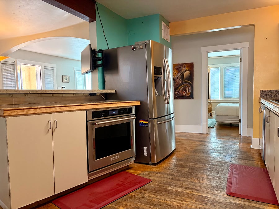 Large Kitchen
