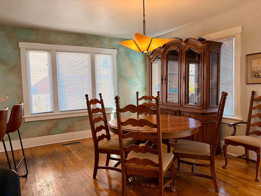 Dining Room Area off Kitchen