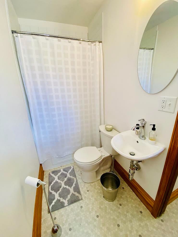 Furnished Finder property 695280_1 photo 6
