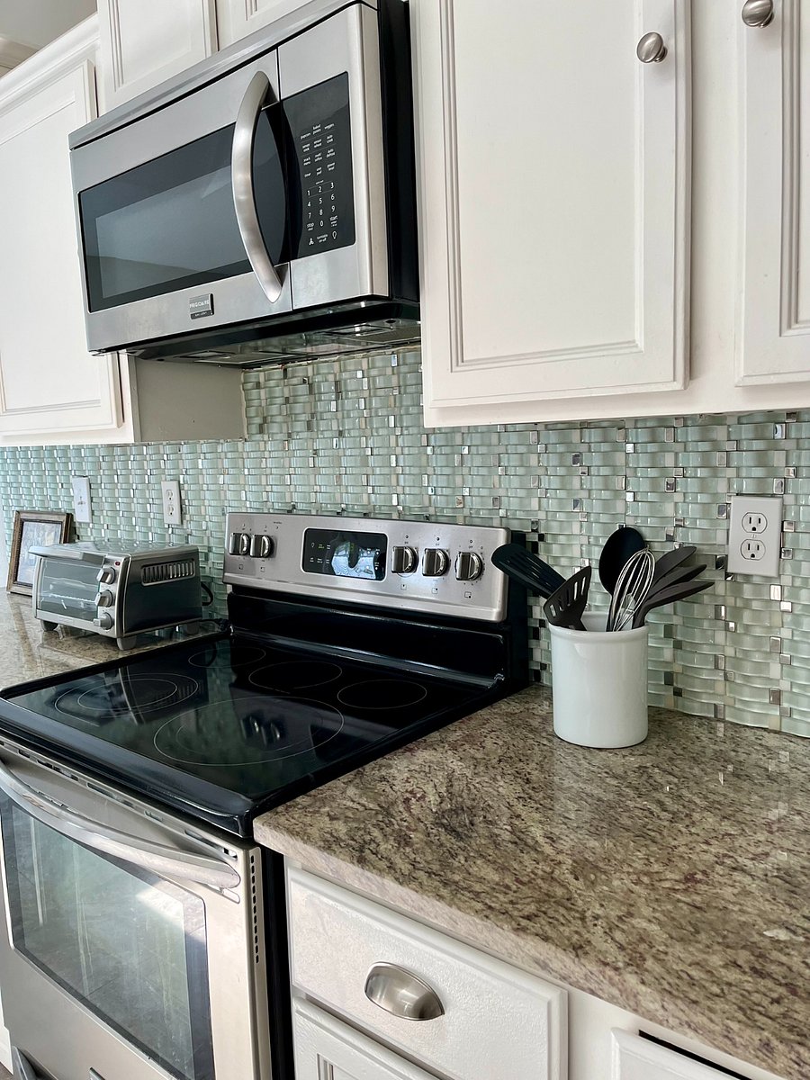 Furnished Finder property 695304_1 photo 15