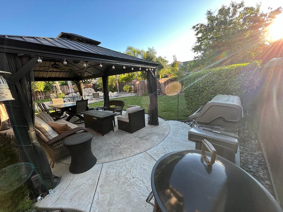 BBQ, firepit, sitting area to chillax