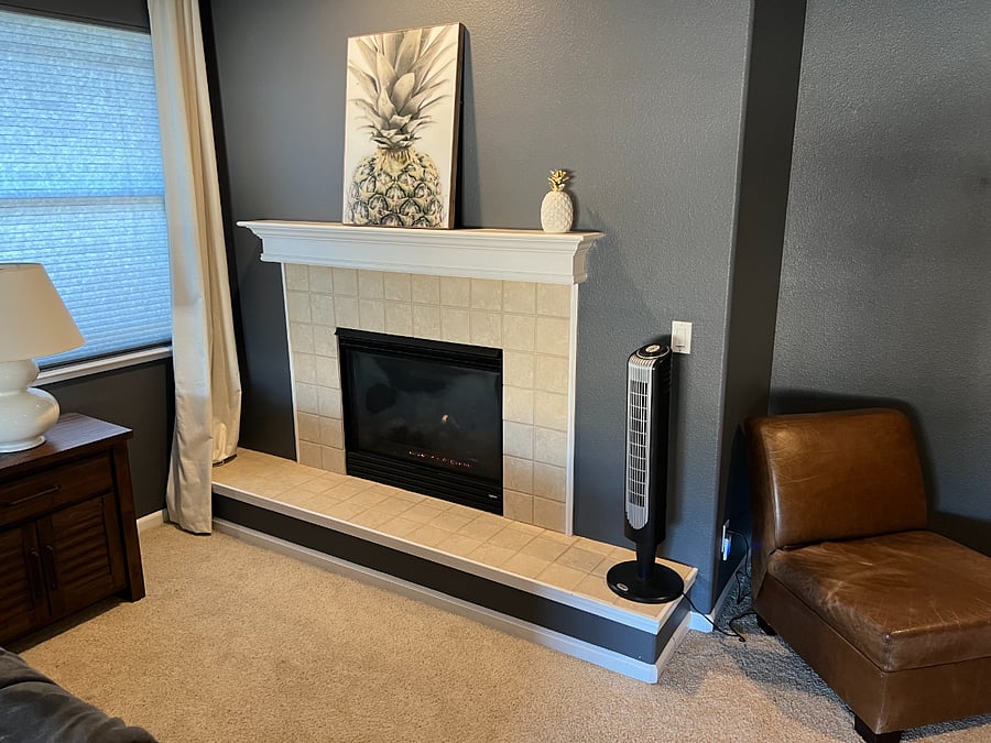 Room for rent private fireplace