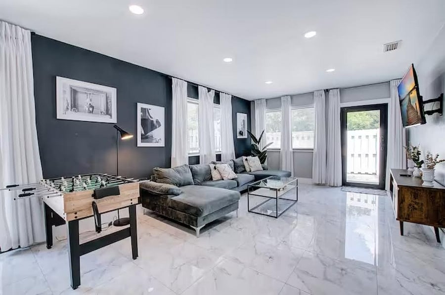 Furnished Finder property 695402_1 photo 3
