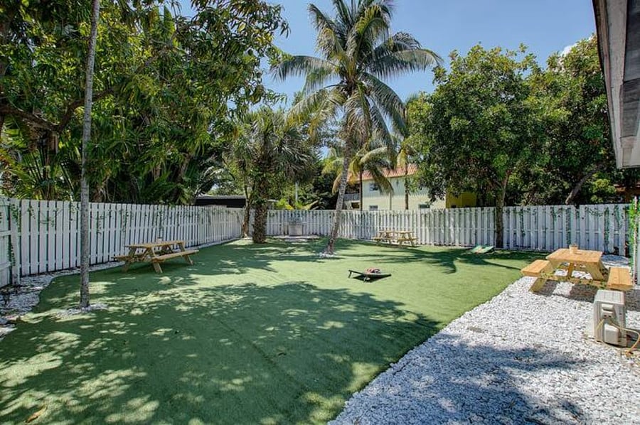 Furnished Finder property 695402_1 photo 14
