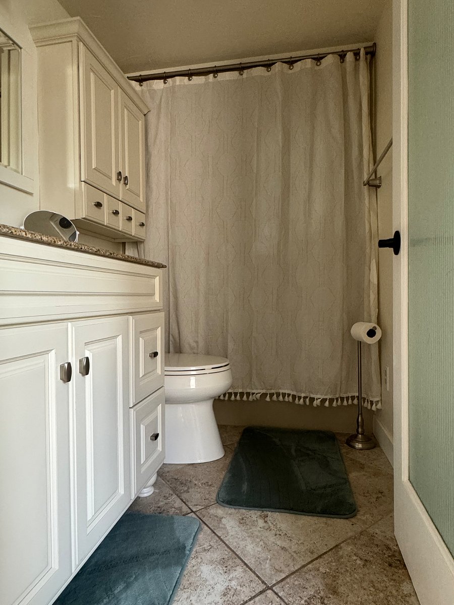 Furnished Finder property 695423_1 photo 26
