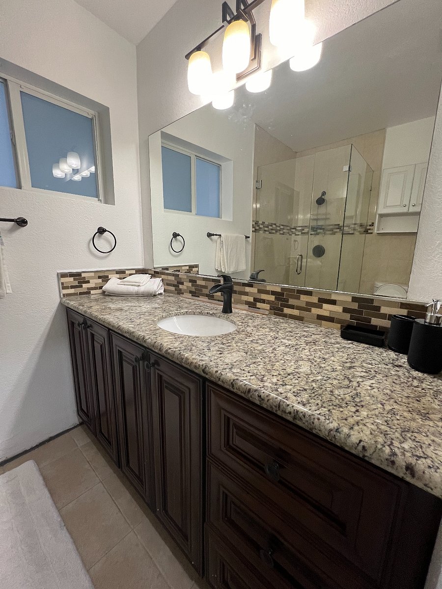 Furnished Finder property 695434_1 photo 11